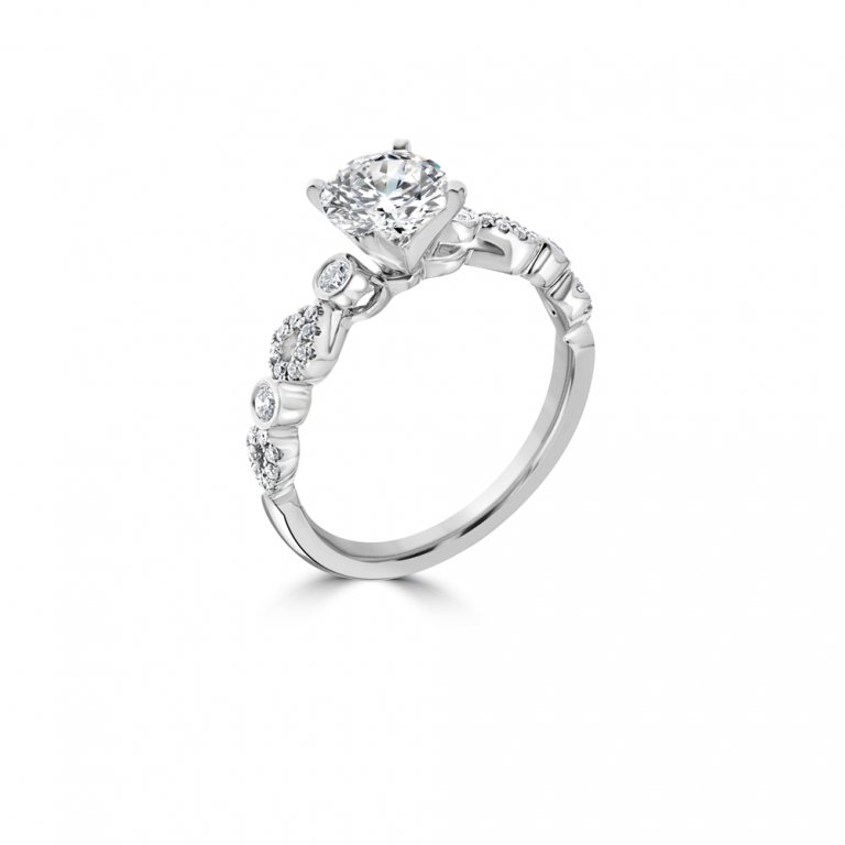 Diamond Vintage Engagement Ring in 18K White Gold