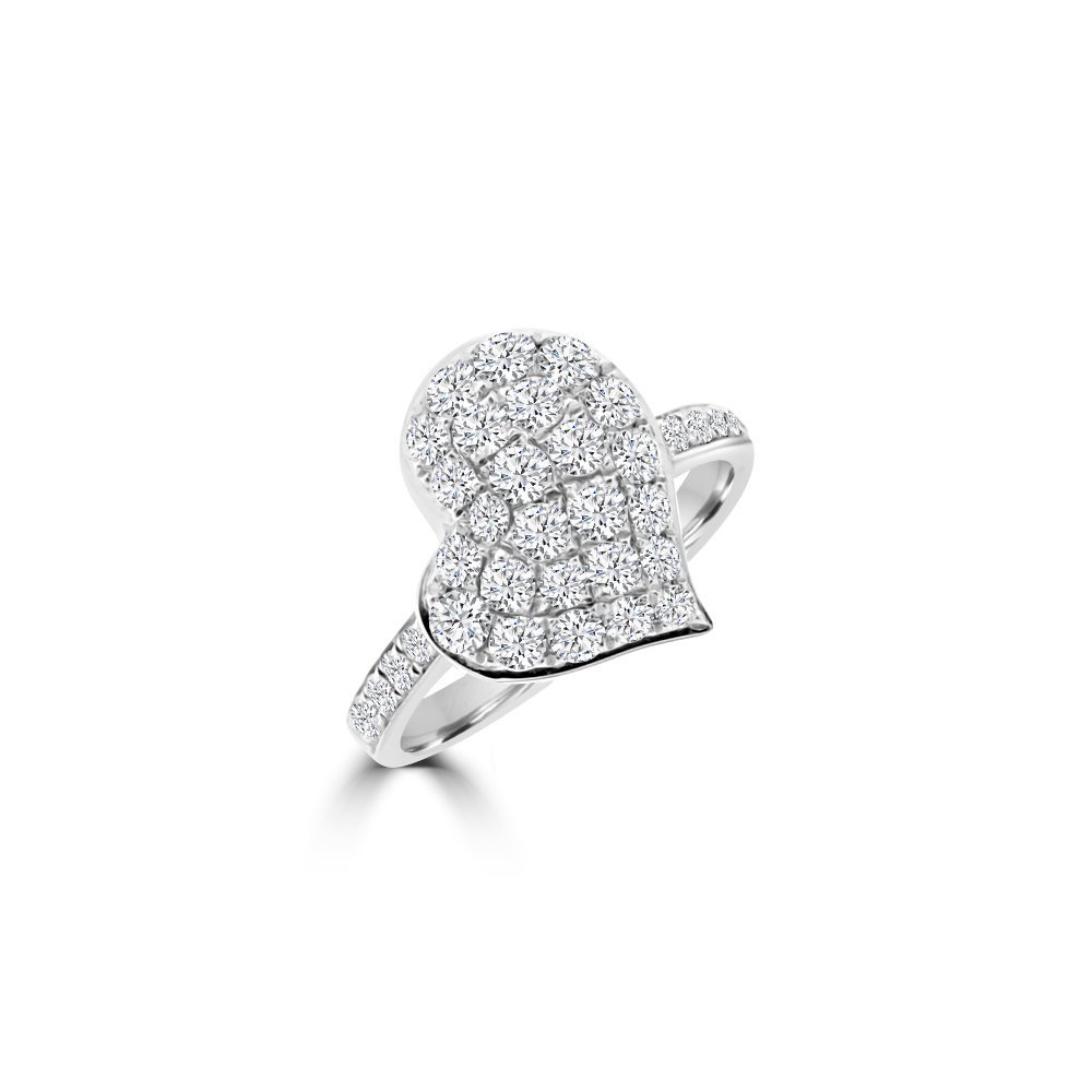 Diamond Pavé Heart Ring