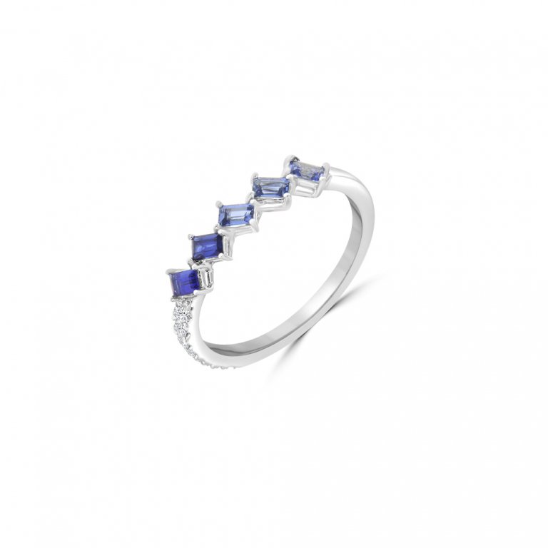 Ombré Sapphire Diamond Ring in 18K White Gold