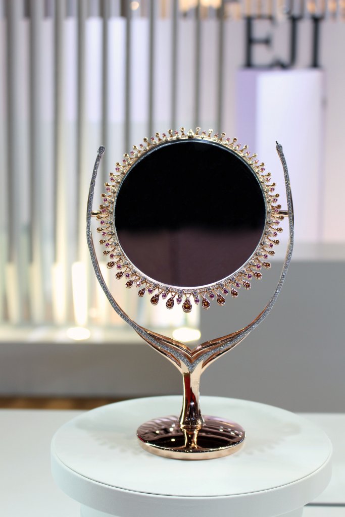 2022 年中国国际信息通信展览会 3 mirror on site - EJI®