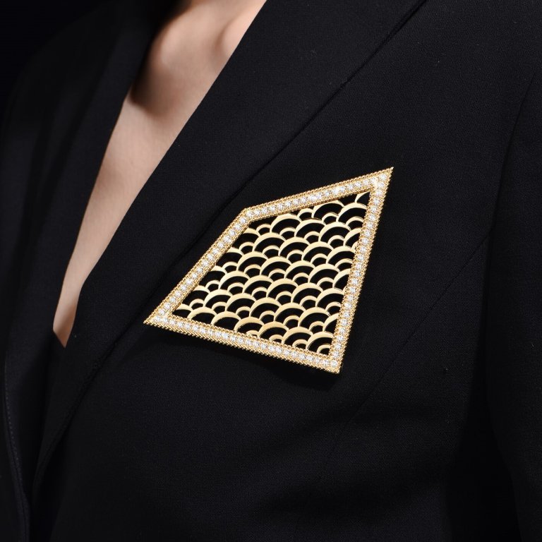 Splendid Voyage 4 Geometric Sail Brooches-model-2-Splendid Voyage-Fine Jewellery Reimaged