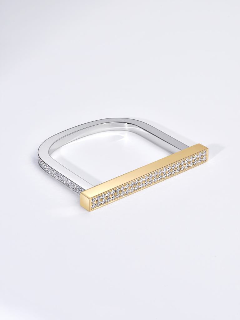 EJI 在 2025 年維琴察珠寶展大放異彩:榮登《2027 珠寶趨勢手冊》 7 D Lock Bangle