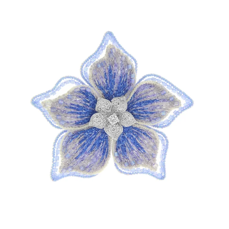Diamond Embroidered Periwinkle Flower Brooch (S) in 18K White Gold
